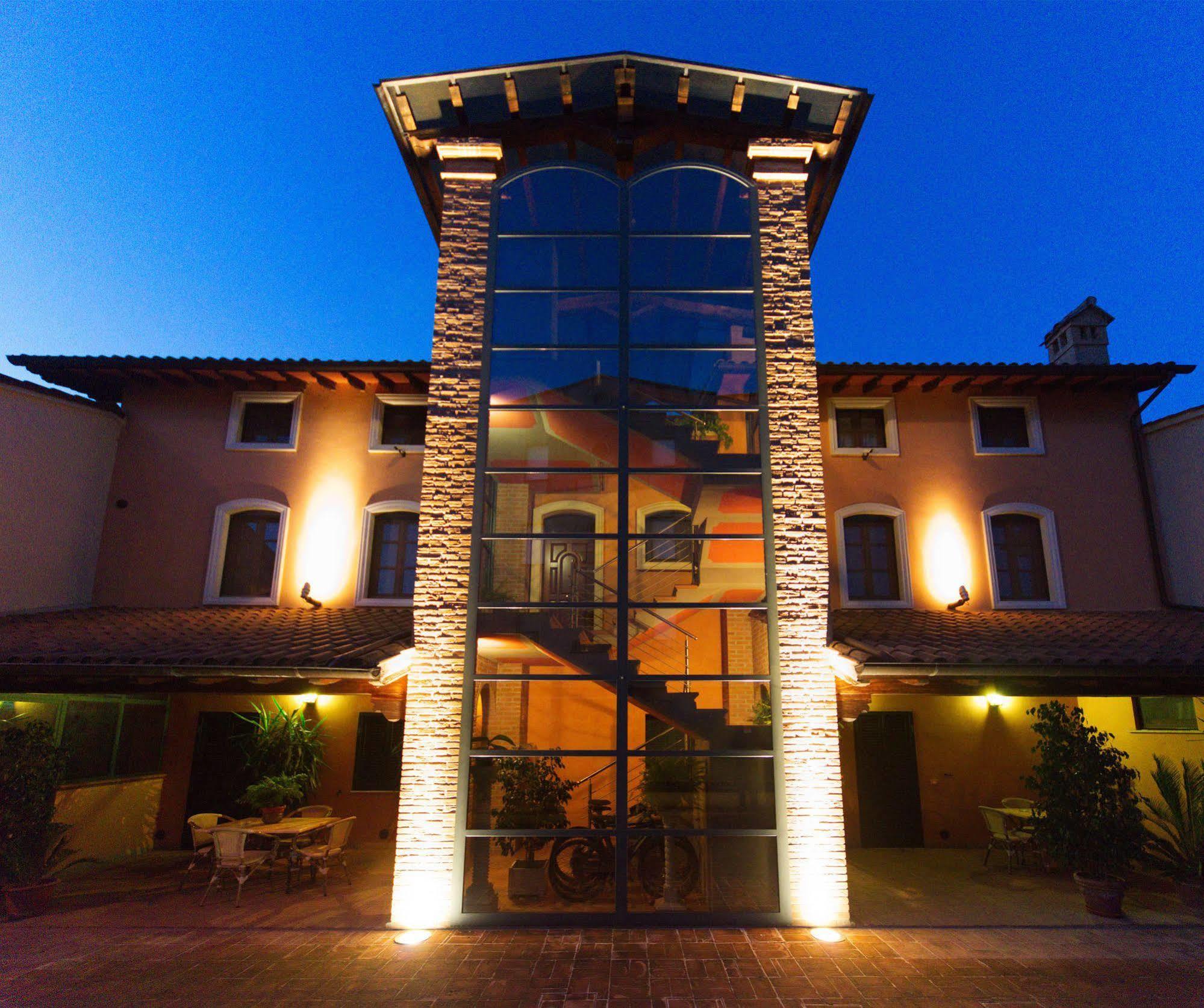 Residenze L'Uncinaia Holiday House 페루자 외부 사진