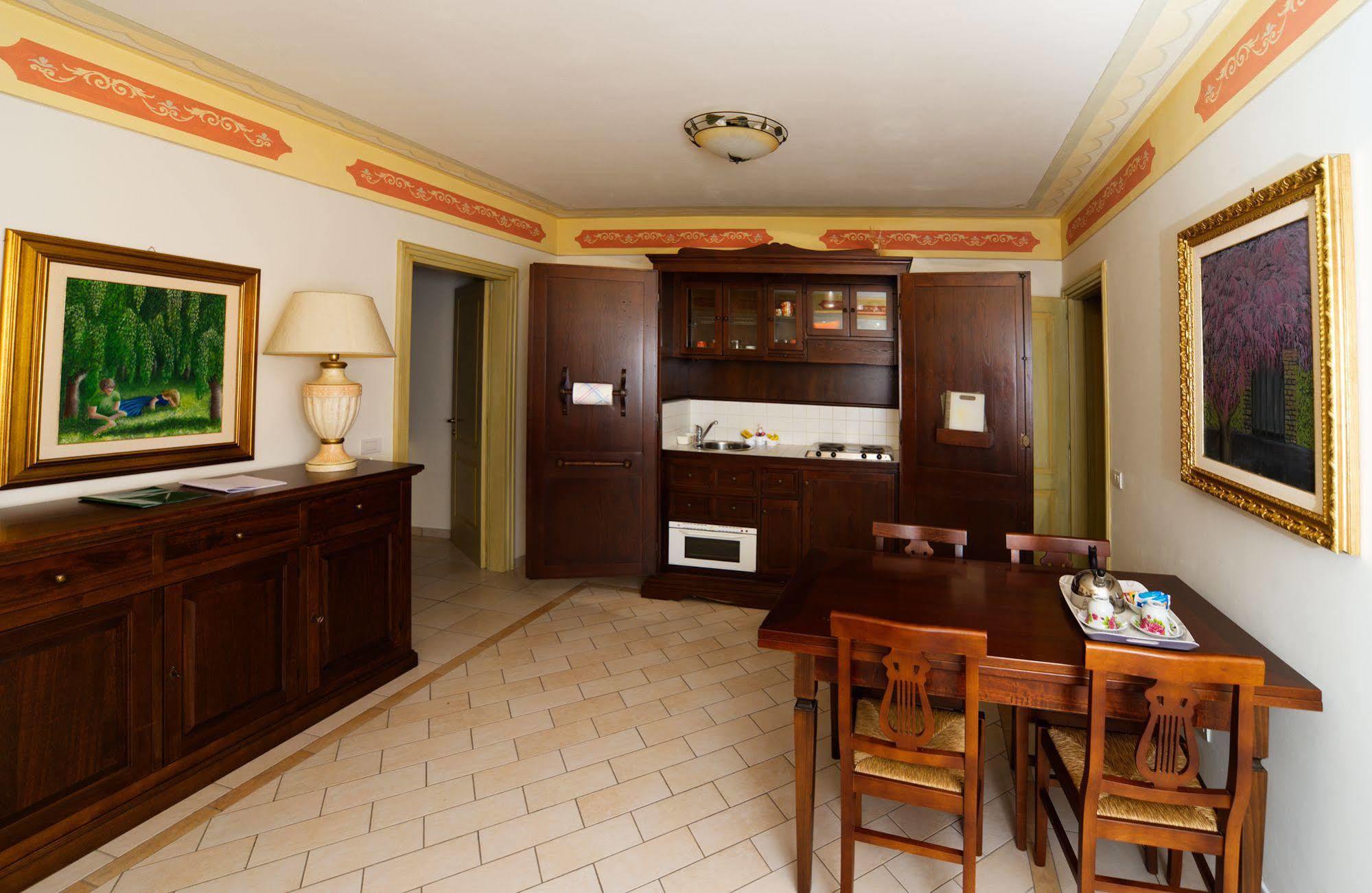 Residenze L'Uncinaia Holiday House 페루자 외부 사진